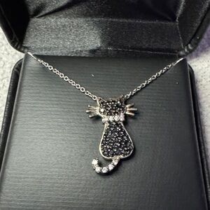 Elegant Black Cat Pendant Necklace